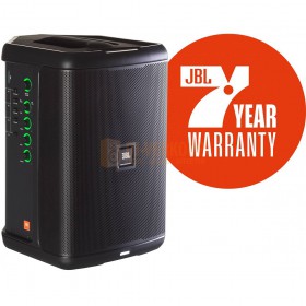 Dj met de JBL EON One Compact Draadloze Speaker